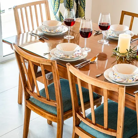 Вилла Bettina By Ezoria Корал-Бэй