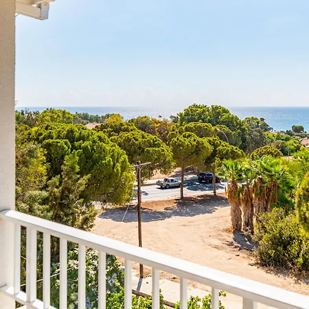 Bettina By Ezoria 코럴베이