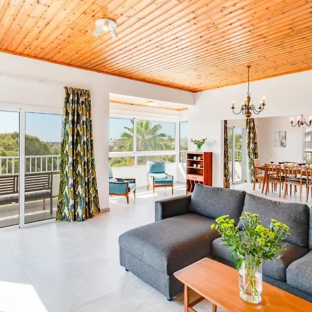 Bettina By Ezoria Coral Bay