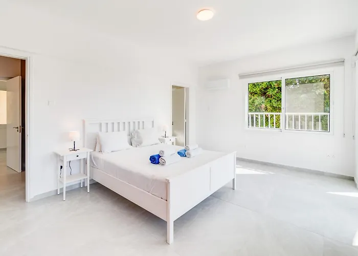 Willa Bettina By Ezoria