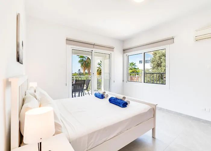 Willa Bettina By Ezoria